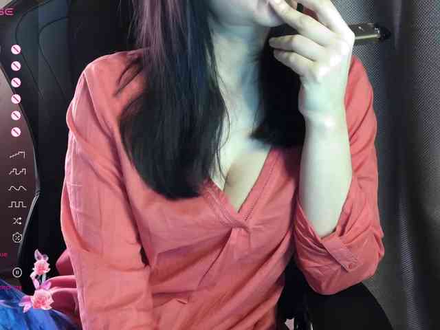 ScarletWitch666 webcam