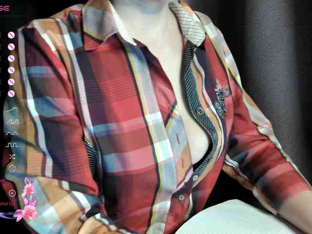 ScarletWitch666 webcam