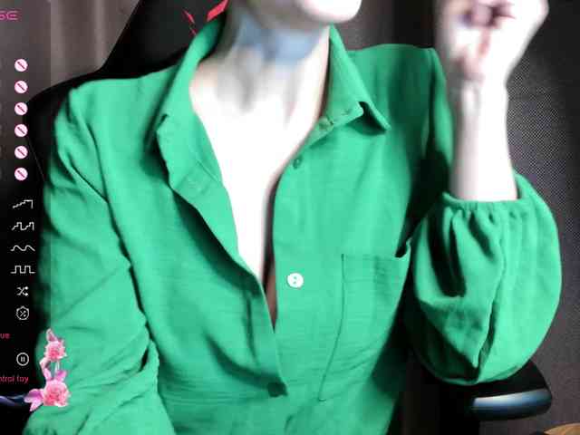 ScarletWitch666 webcam