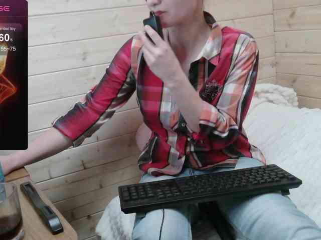 ScarletWitch666 webcam