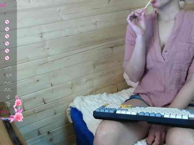 ScarletWitch666 webcam