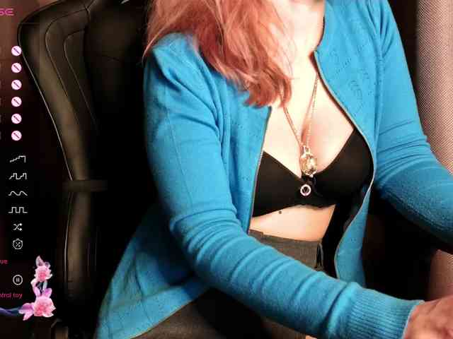 ScarletWitch666 webcam