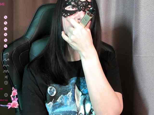 ScarletWitch666 webcam