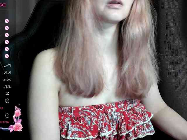 ScarletWitch666 webcam