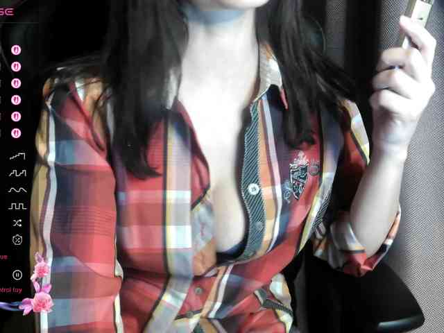 ScarletWitch666 webcam