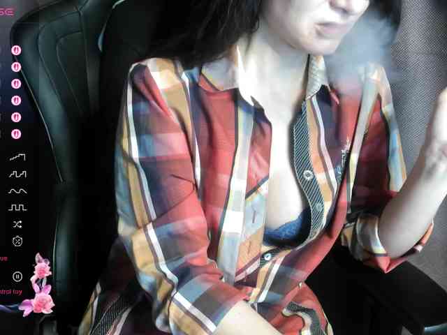 ScarletWitch666 webcam