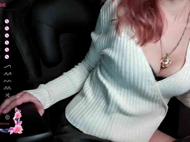 ScarletWitch666 webcam