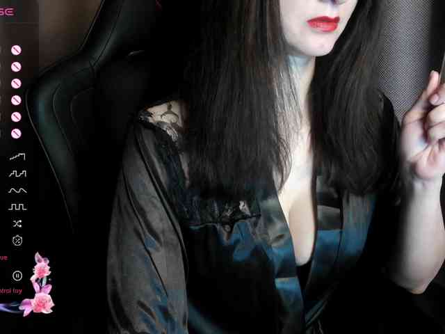 ScarletWitch666 webcam