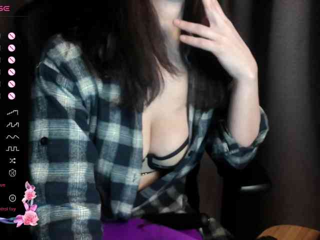 ScarletWitch666 webcam