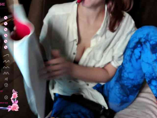 ScarletWitch666 webcam