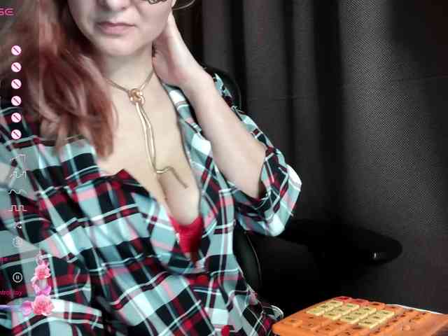ScarletWitch666 webcam