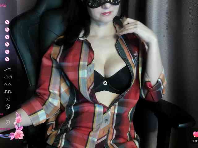 ScarletWitch666 webcam