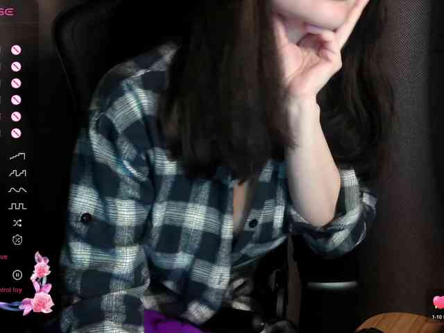 ScarletWitch666 webcam