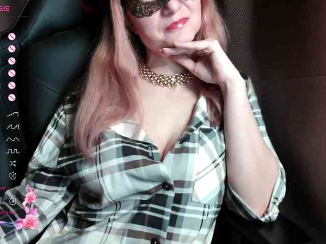 ScarletWitch666 webcam