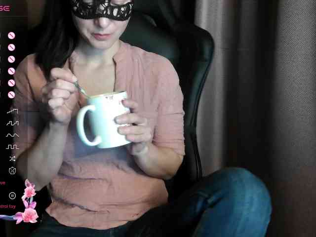 ScarletWitch666 webcam