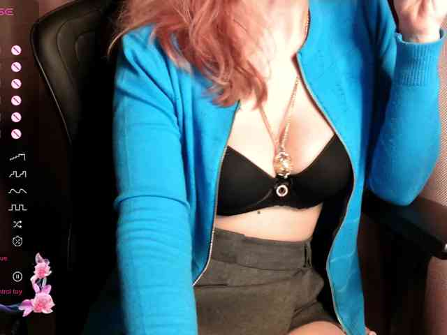 ScarletWitch666 webcam