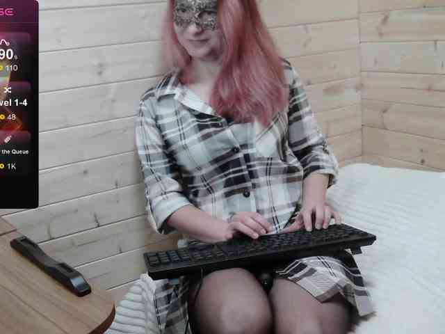 ScarletWitch666 webcam