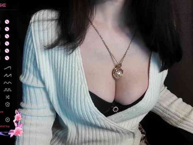 ScarletWitch666 webcam