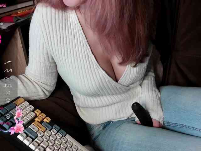 ScarletWitch666 webcam