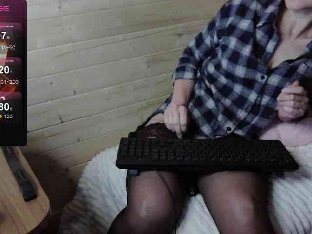 ScarletWitch666 webcam