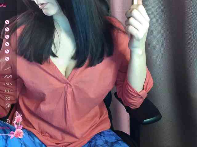 ScarletWitch666 webcam