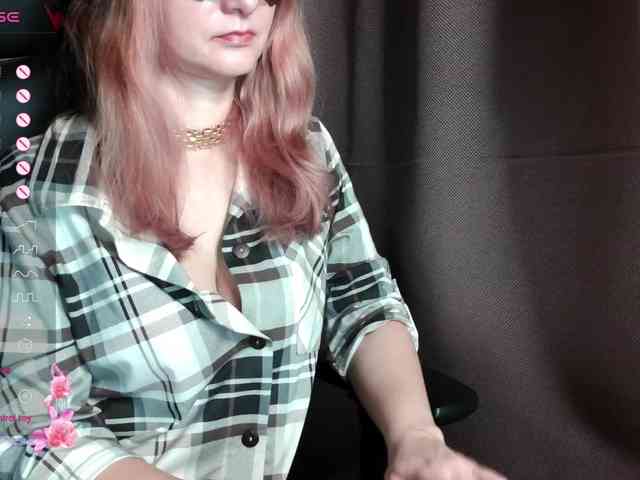 ScarletWitch666 webcam