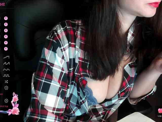 ScarletWitch666 webcam