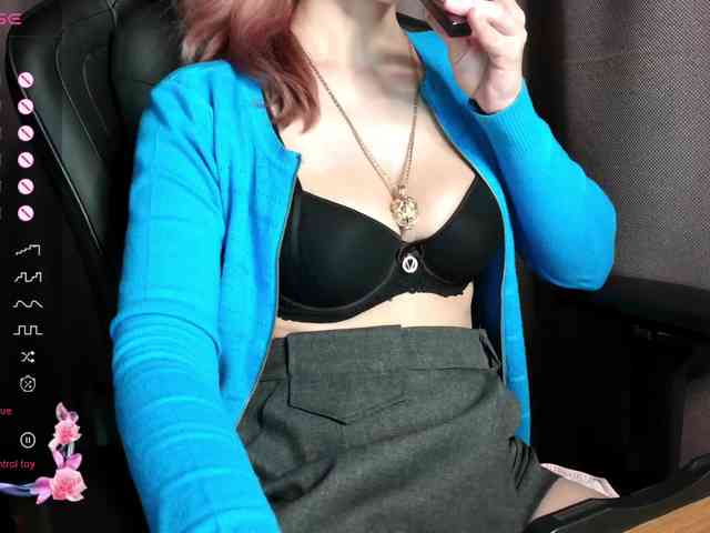 ScarletWitch666 webcam