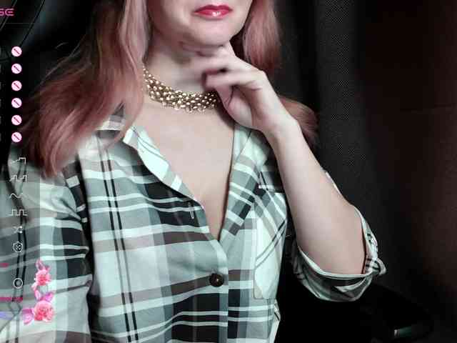 ScarletWitch666 webcam