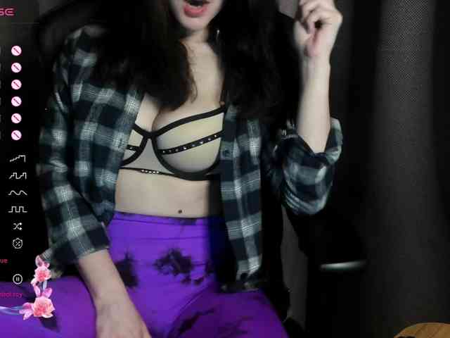 ScarletWitch666 webcam