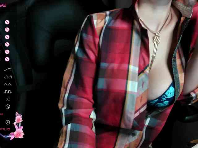 ScarletWitch666 webcam