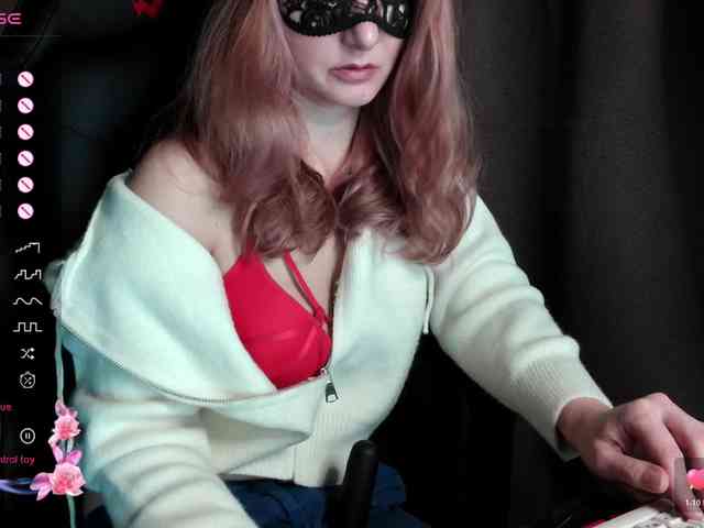 ScarletWitch666 webcam