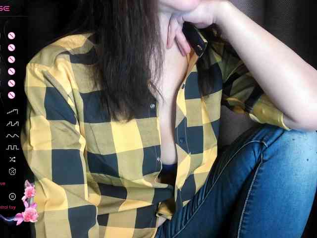 ScarletWitch666 webcam