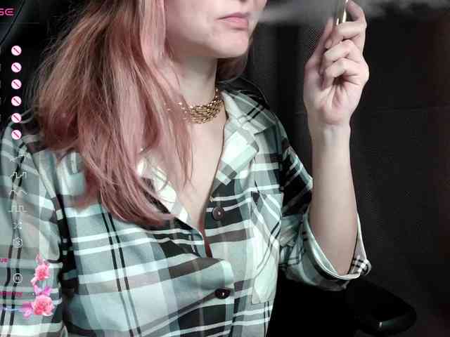 ScarletWitch666 webcam