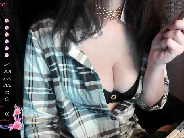 ScarletWitch666 webcam