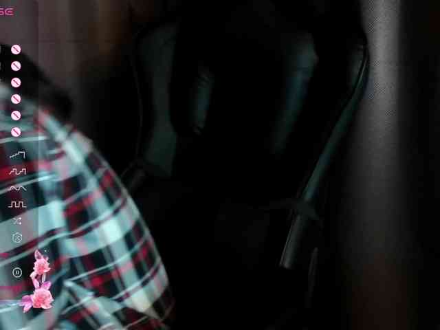 ScarletWitch666 webcam