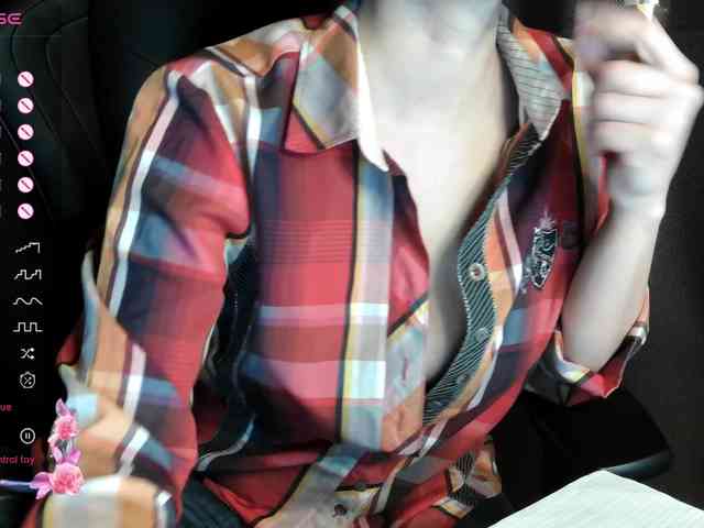 ScarletWitch666 webcam