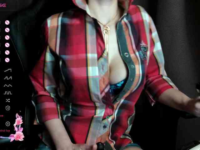 ScarletWitch666 webcam