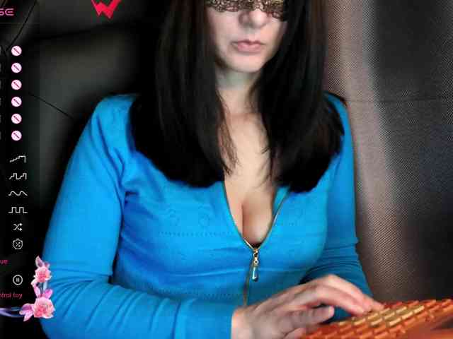 ScarletWitch666 webcam