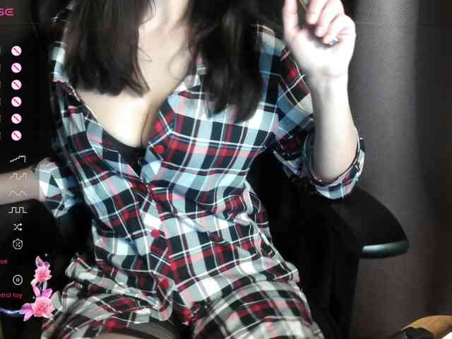 ScarletWitch666 webcam