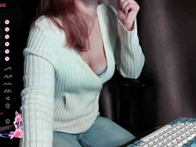 ScarletWitch666 webcam