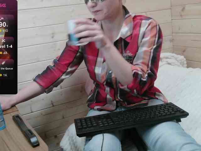 ScarletWitch666 webcam