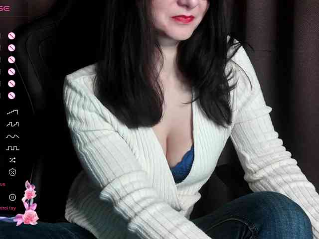 ScarletWitch666 webcam