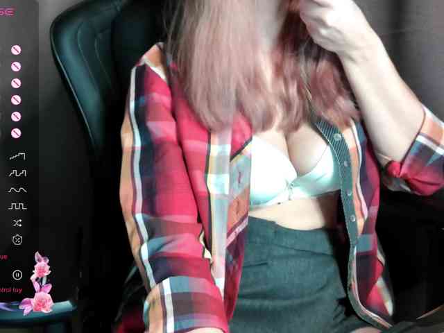 ScarletWitch666 webcam