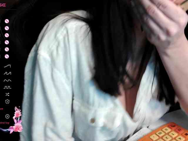 ScarletWitch666 webcam