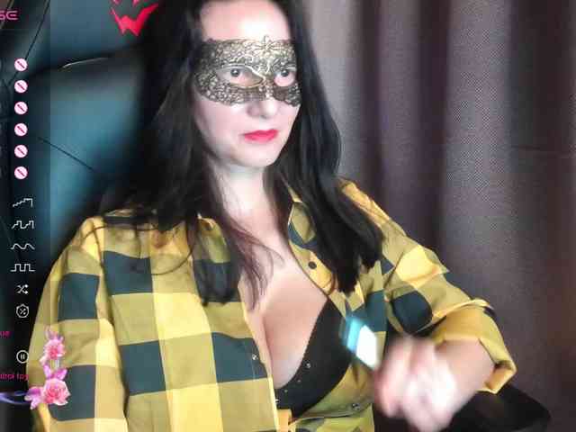 ScarletWitch666 webcam