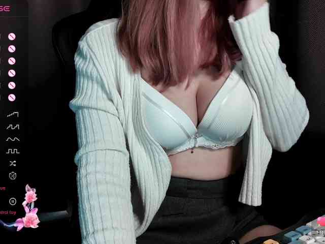 ScarletWitch666 webcam