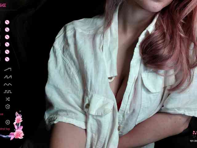 ScarletWitch666 webcam