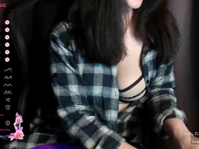 ScarletWitch666 webcam