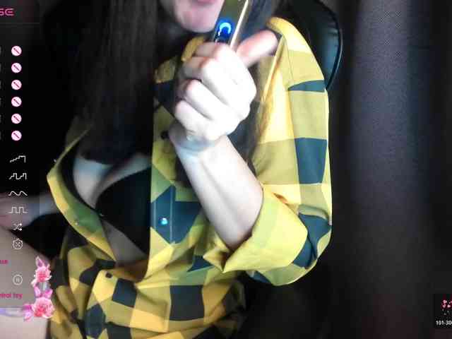 ScarletWitch666 webcam